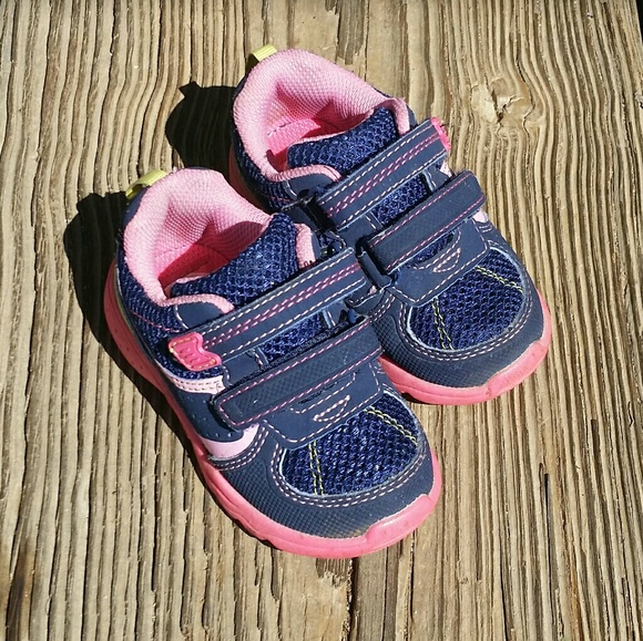 girls blue tennis shoes